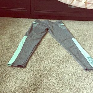Exercise leggings